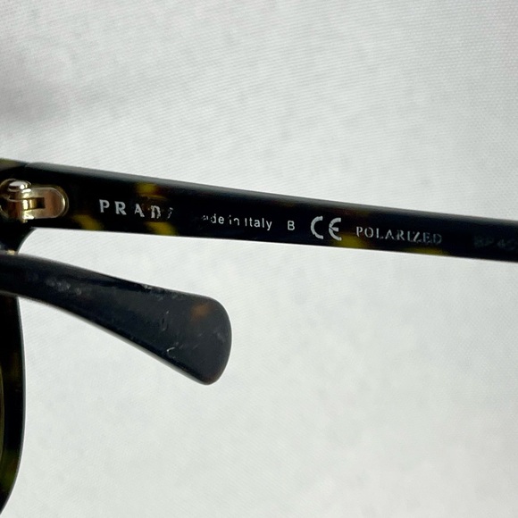 Prada | (SPR010) conceptual black/brown polarized green-tinted sunglasses & case - Picture 5 of 7